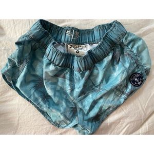 Womens Blue Salt Life Shorts- medium